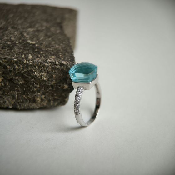 Silver Ring with Fianites