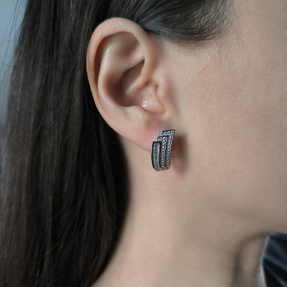 Silver earrings with cubic zirconia