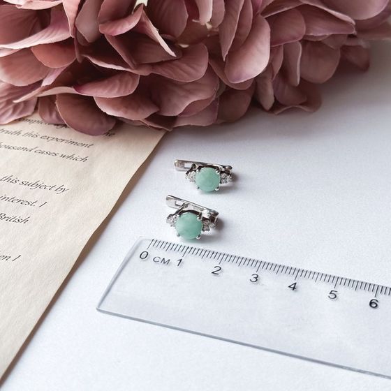 Срібні сережки зі смарагдом 2,788 карата