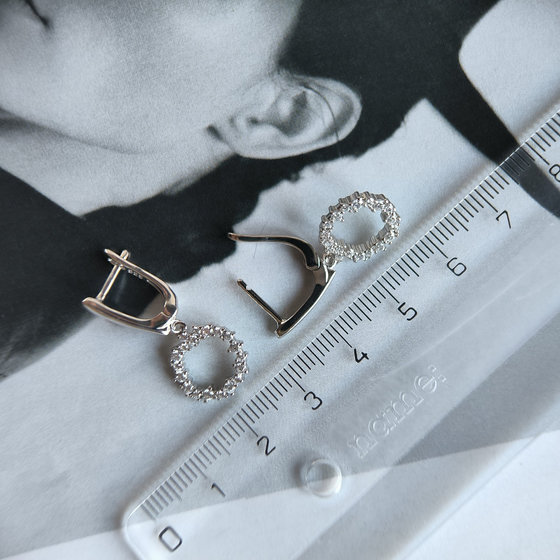 Срібні сережки з фіанітами