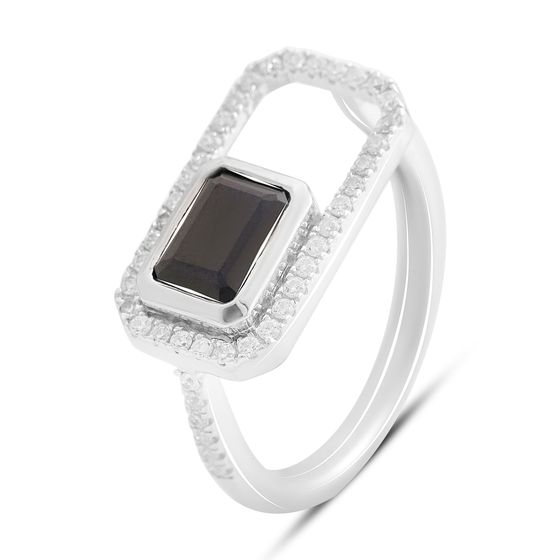 Silver ring with 1.735ct sapphire and cubic zirconia