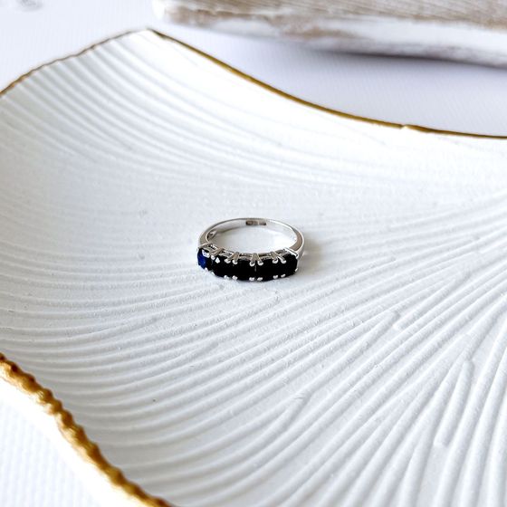 Серебряное кольцо с сапфиром 2.15ct