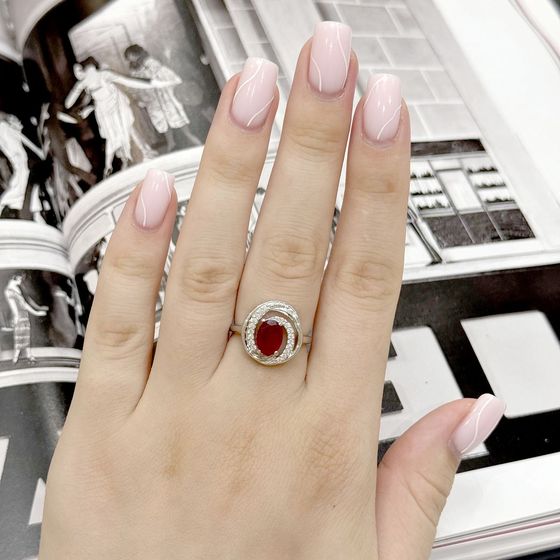Sterling silver ring with 2.03ct ruby, diamonds