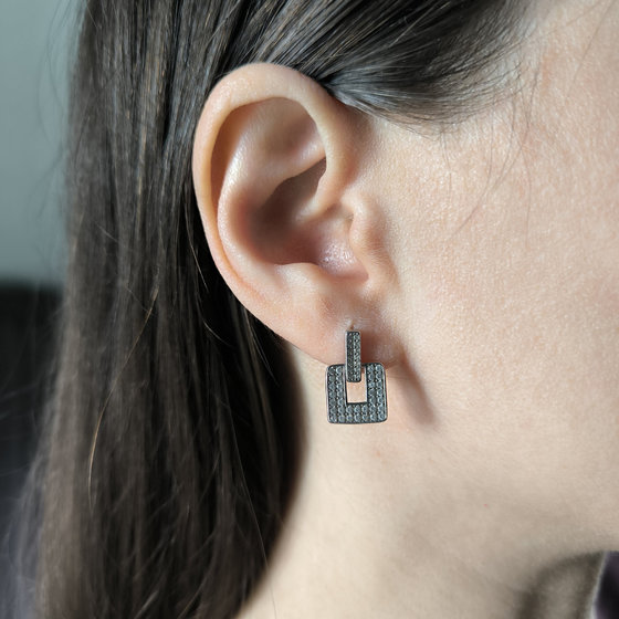 Срібні сережки з фіанітами