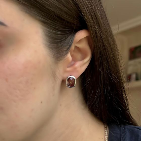 Серебряные серьги с султанитом