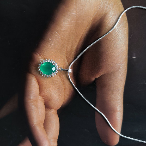 Срібна підвіска з агатом 2.738ct, фіанітами