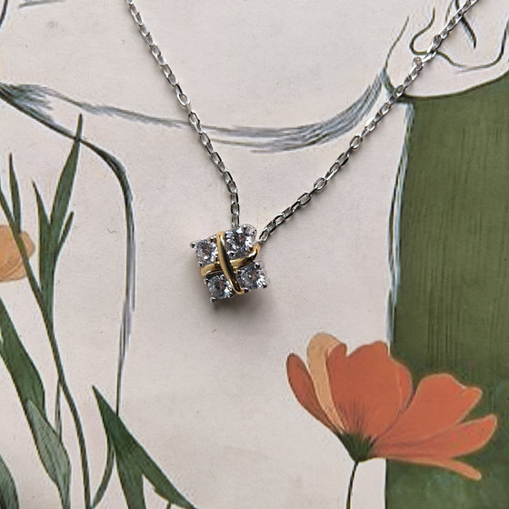 Silver necklace with cubic zirconia