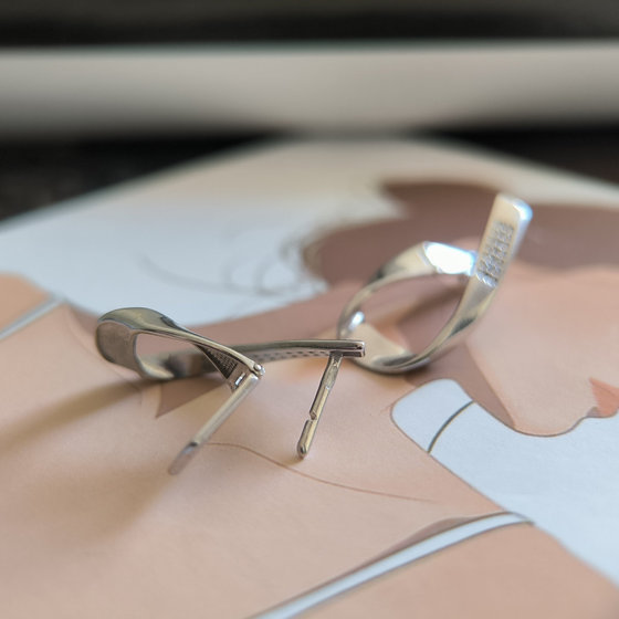 Срібні сережки з фіанітами