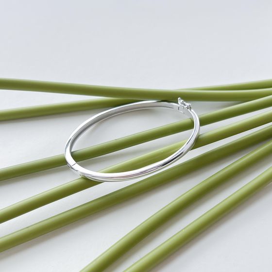 Срібний браслет без каменів