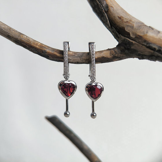 Silver earrings with nano garnet 1.61ct