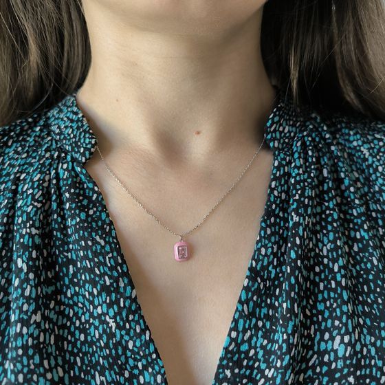 Silver necklace with phianites, semallu