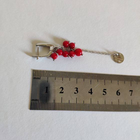 Срібні сережки з коралом