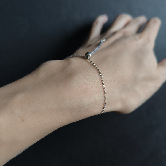 Silver bracelet without stones