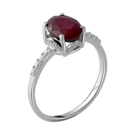 Silver ring with a 2.633-carat ruby