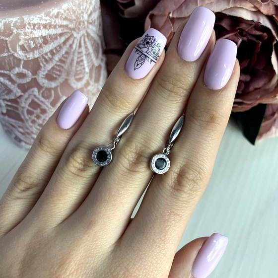 Срібні сережки з оніксом