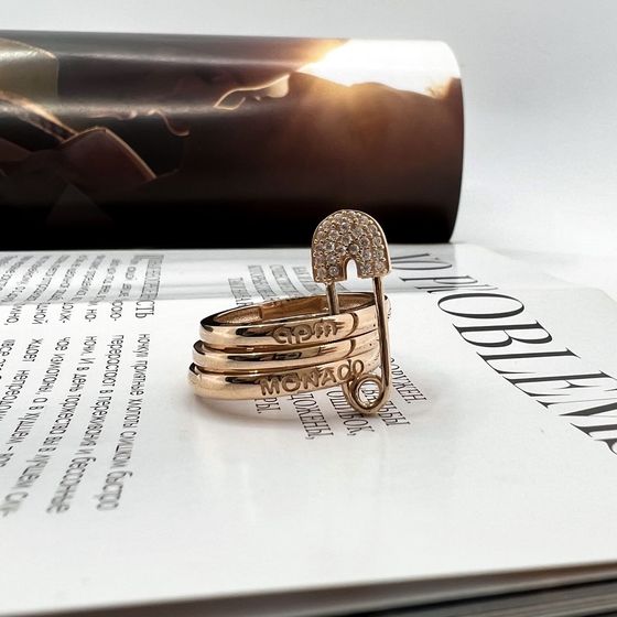 Золотое кольцо с фианитами 0.25ct