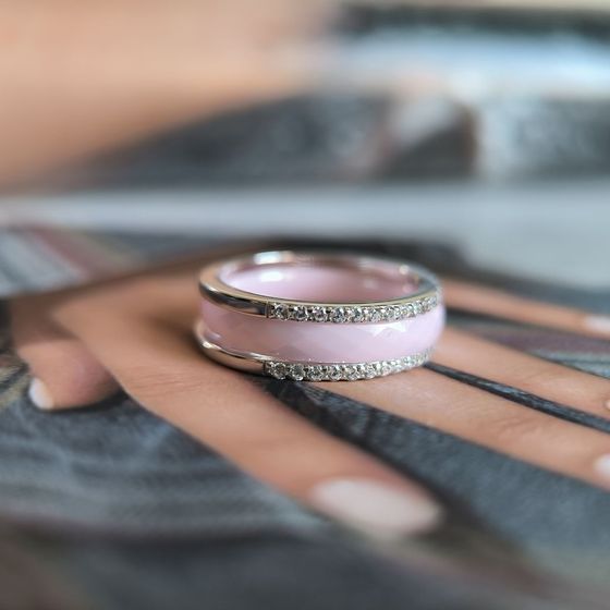 Silver ring with ceramics