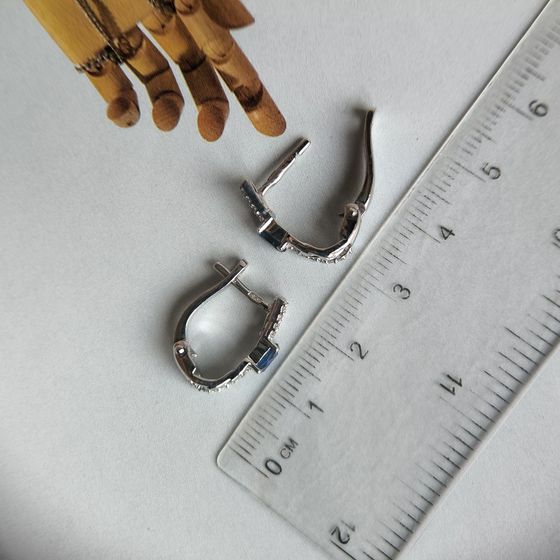 Срібні сережки з сапфіром nano 0.638ct