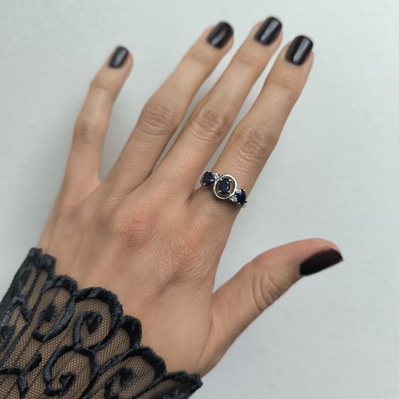 Срібна каблучка із сапфіром 1.775ct