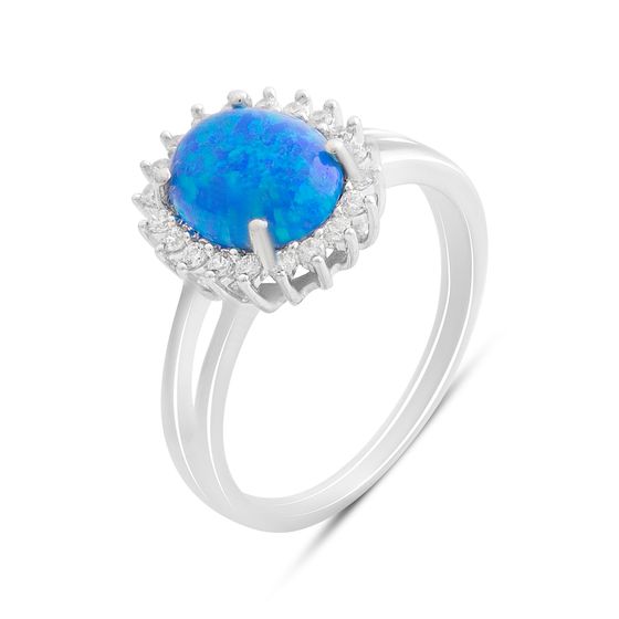 Silver ring with a 1.265-carat opal