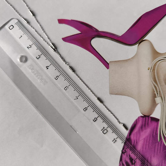 Silver necklace without stones