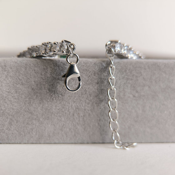 Silver bracelet with emerald nano 9.533ct