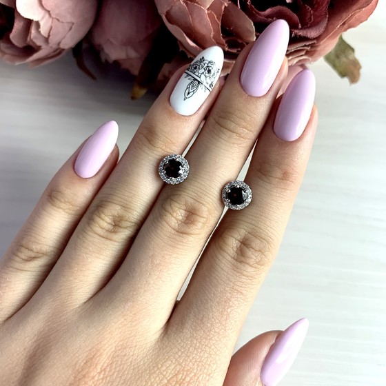 Срібні сережки з гранатом 1,646 карата