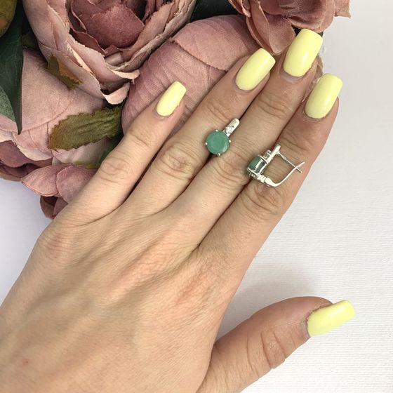 Срібні сережки зі смарагдом 3,615 карата