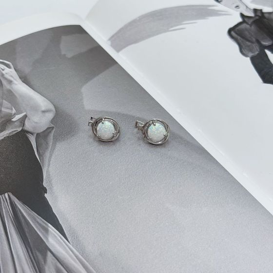 Silver earrings with opal 1.567ct