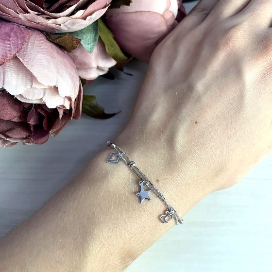 Silver bracelet without stones