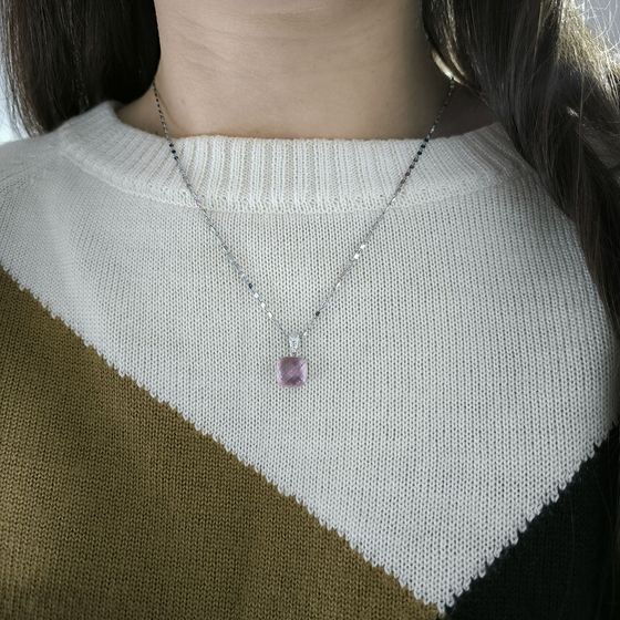Silver pendant with phianites