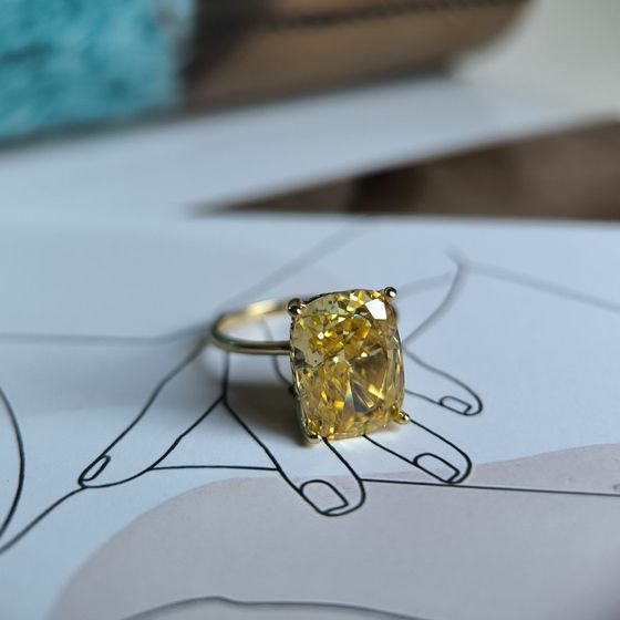 Silver Ring with Fianites