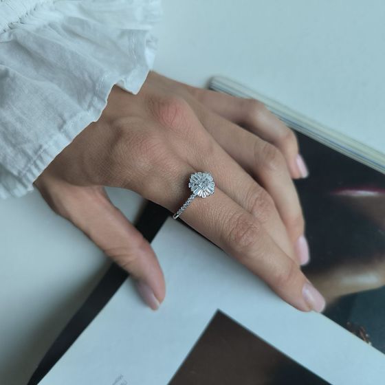 Silver Ring with Fianites