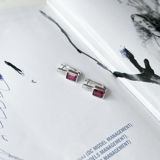 Серебряные серьги с рубином 2.891ct