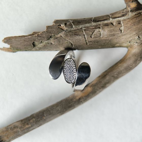 Silver Ring with Fianites