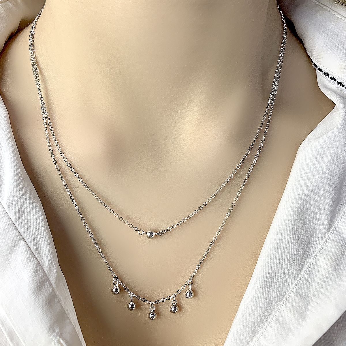 Silver necklace without stones