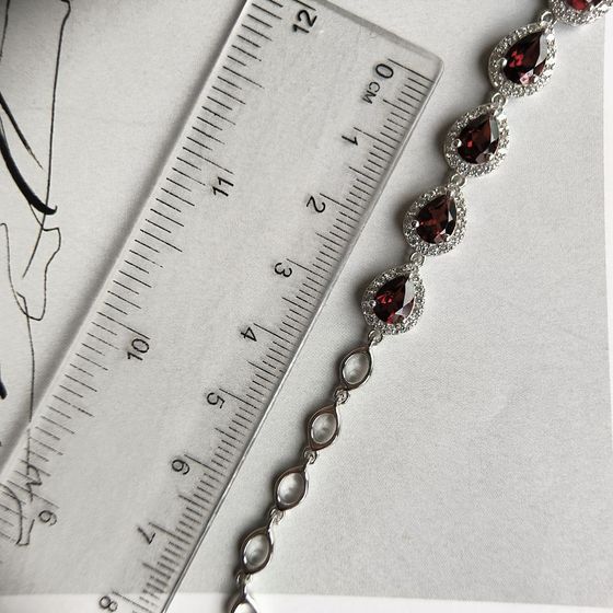 Срібний браслет із гранатом 6,004 карата