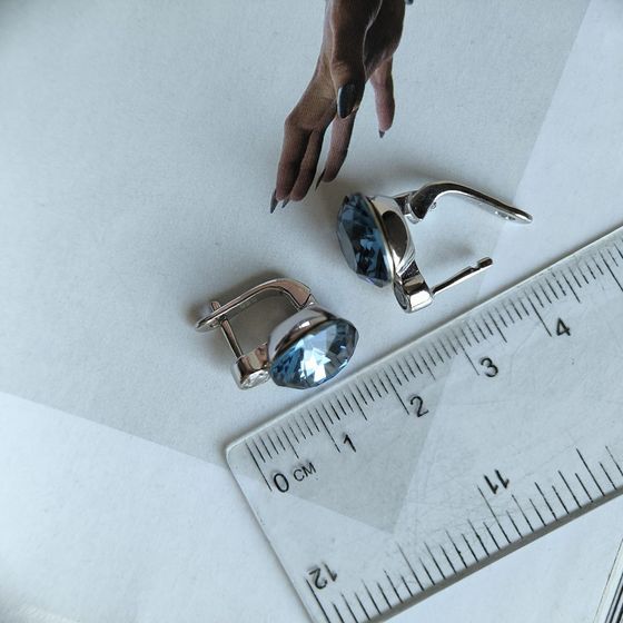 Срібні сережки з фіанітами