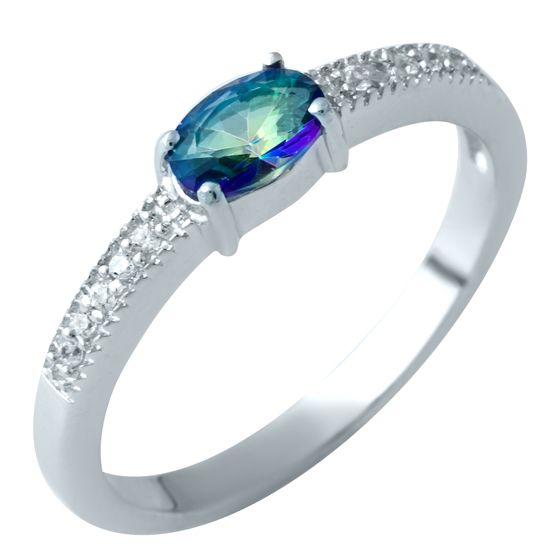 Silver ring with a 0.441-carat mystic topaz