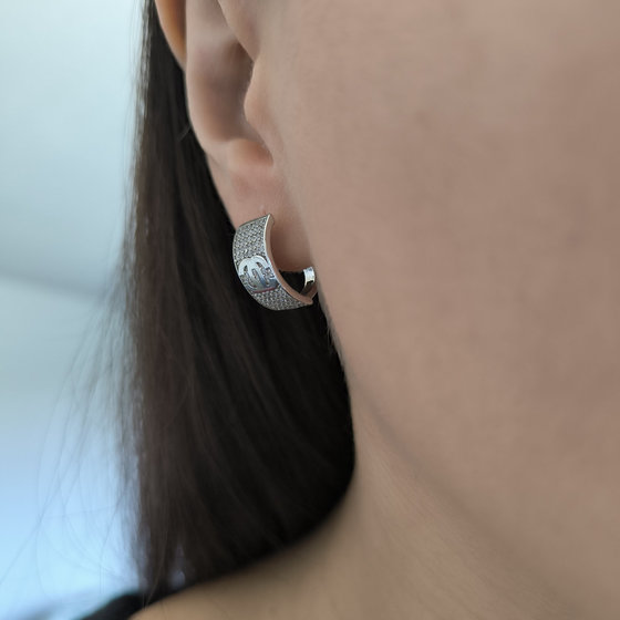 Silver earrings with cubic zirconia