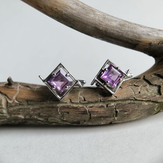 Silver earrings with alexandrite 4.625ct