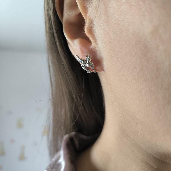 Срібні сережки з фіанітами