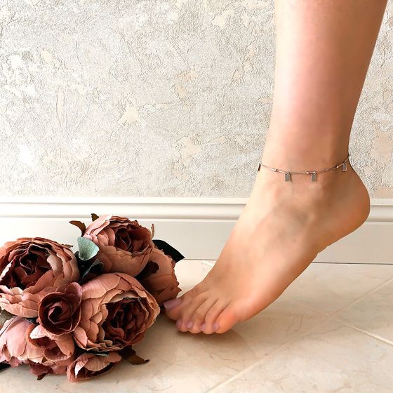 Silver bracelet without stones