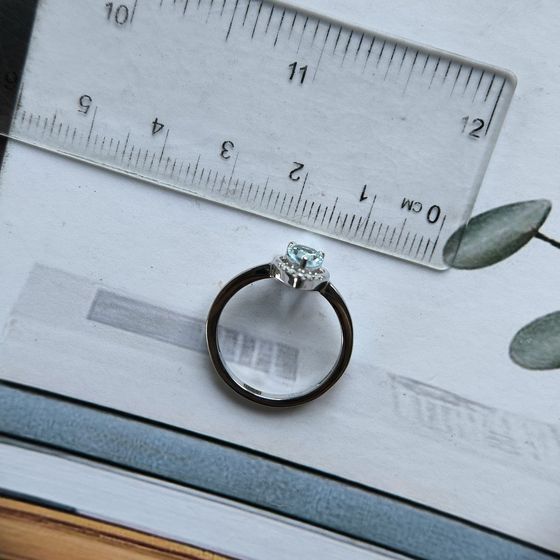 Срібна каблучка з топазом 0.938ct