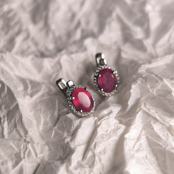 Silver earrings with a 3.97-carat ruby and cubic zirconia