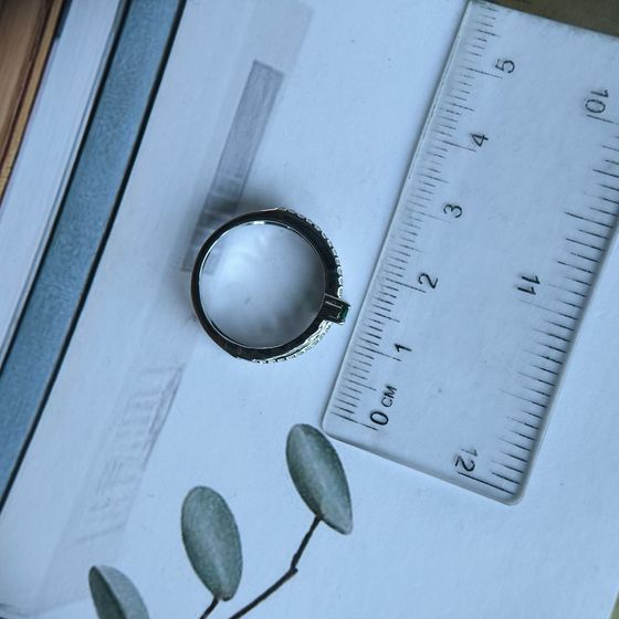 Срібна каблучка зі смарагдом nano 0.518ct