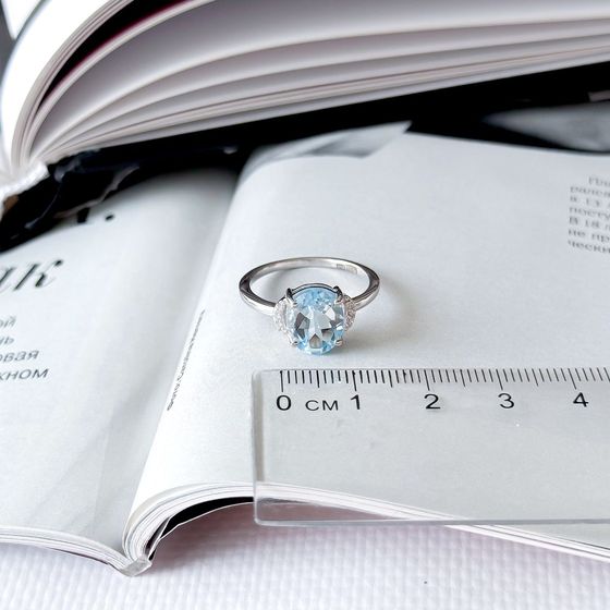 Срібна каблучка з топазом 3.302ct