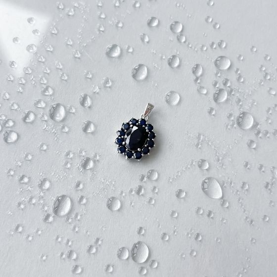 Срібна підвіска з сапфіром 5,58 карата