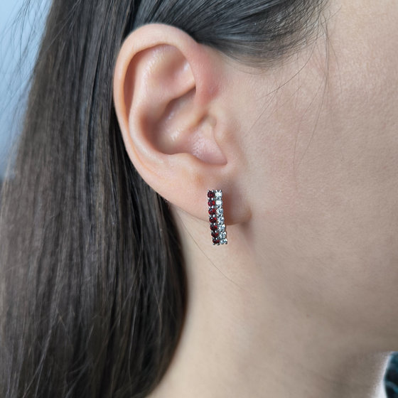 Silver earrings with garnet 1.369ct