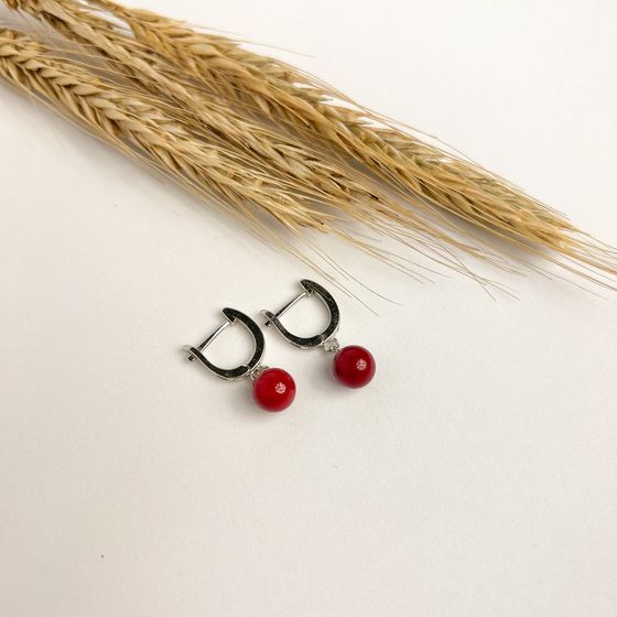 Silver earrings with coral